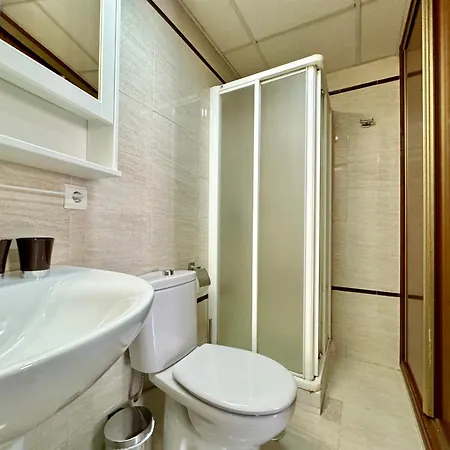 Апартаменты Lujoso Piso Centro Aparcamiento Privado, Terraza & Ac Малага