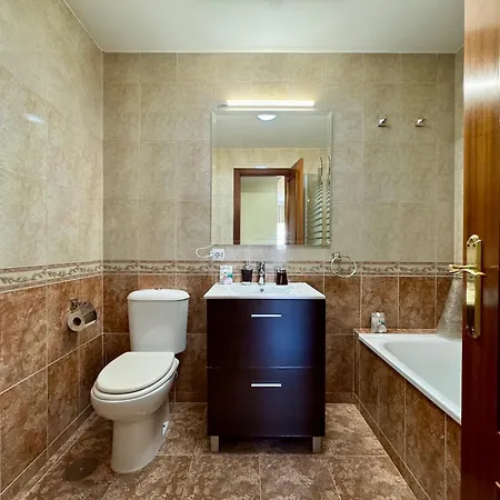 Lujoso Piso Centro Aparcamiento Privado, Terraza & Ac Апартаменты Малага