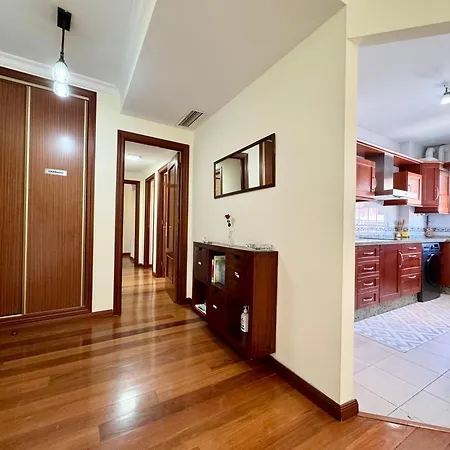 Апартаменты Lujoso Piso Centro Aparcamiento Privado, Terraza & Ac *